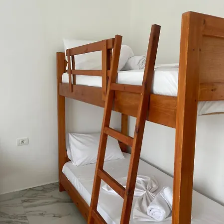 Ambelas Guest 4 منزل ريفي *